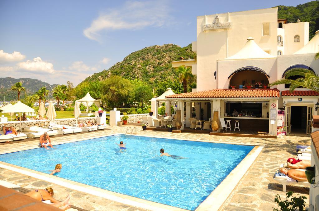 Casa & Blanca Hotel (Adults Only) İçmeler Luaran gambar