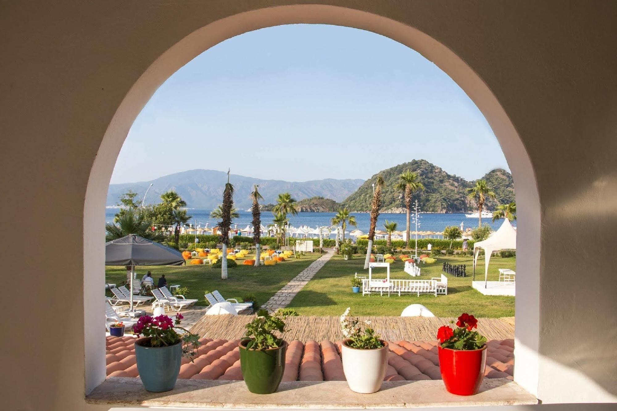 Casa & Blanca Hotel (Adults Only) İçmeler Luaran gambar