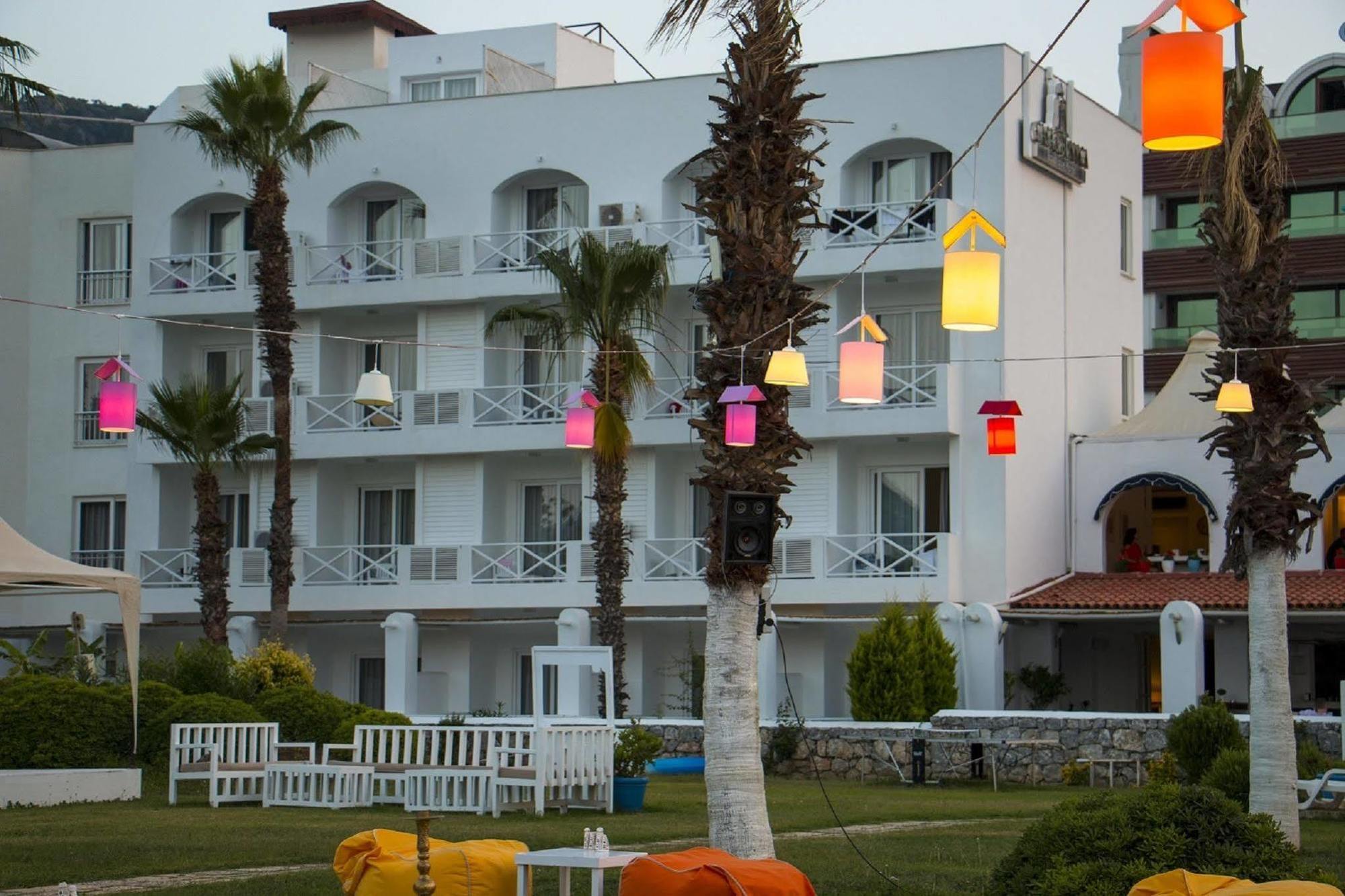 Casa & Blanca Hotel (Adults Only) İçmeler Luaran gambar