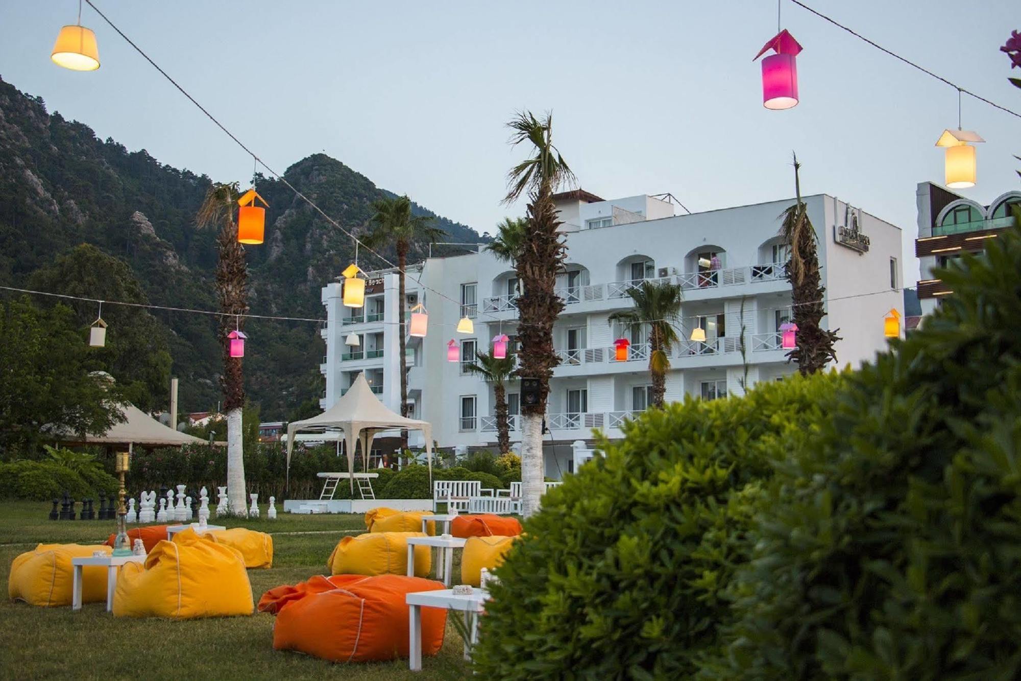 Casa & Blanca Hotel (Adults Only) İçmeler Luaran gambar